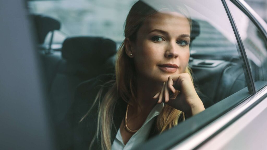 how to safely get to the airport in atlanta with a car service (1)